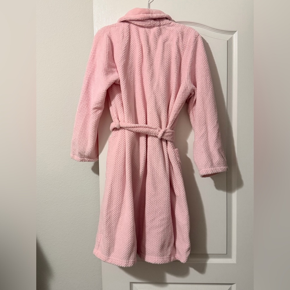 Soft and Cozy Pink Robe - Picture 2 of 4